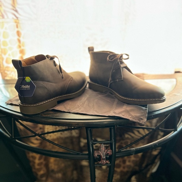 NWT-  VERY NICE MENS BROWN ORTHOLITE FOAM BOOTS SZ 12 - Picture 3 of 9